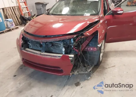 2015 Nissan Altima 2.5 Sl z USA, uszkodzony, nr VIN 1N4AL3AP8FN861727